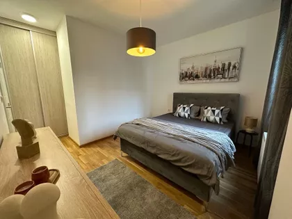 Cara Dušana | 4zida.rs