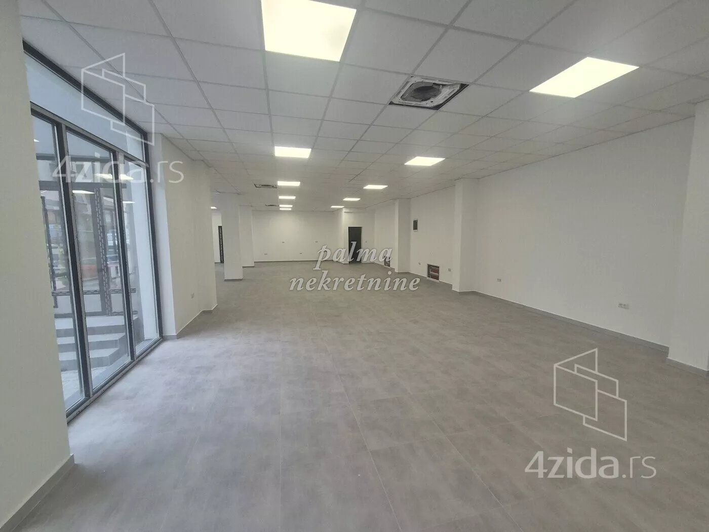 Poslovni prostor | 4zida