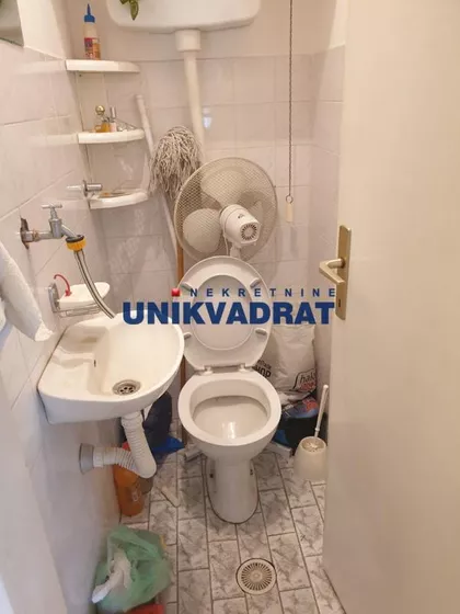 Šumadijski trg | 4zida.rs