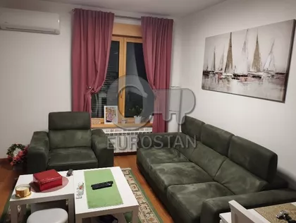 Šumadijska | 4zida.rs