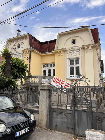 Masarikov Trg 32 | 4zida.rs
