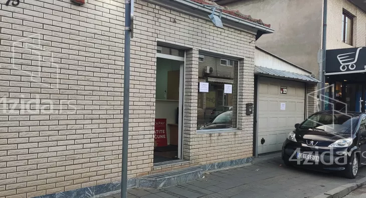 Poslovni prostor | 4zida