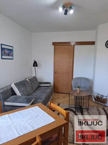 Železnička stanica | 4zida.rs