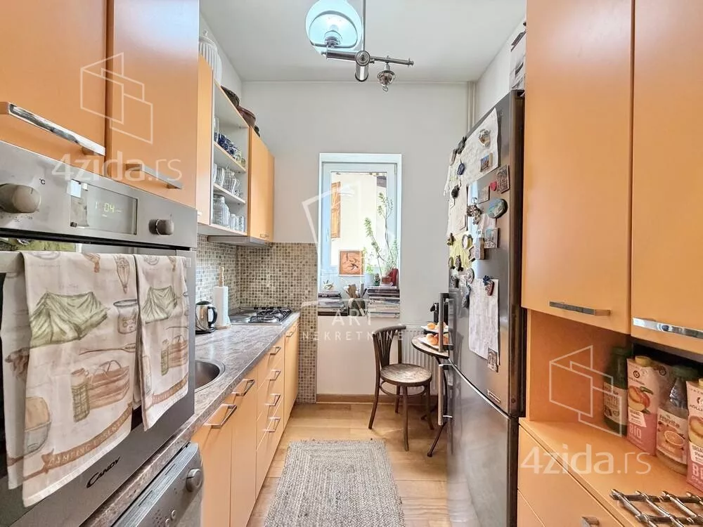 4-etažna kuća | 4zida