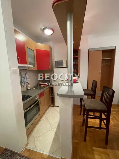 Braće Ribnikar | 4zida.rs