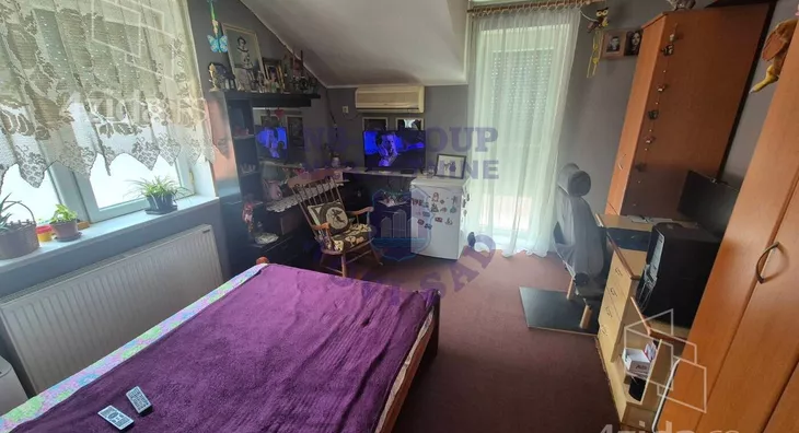 Šestosoban stan | 4zida