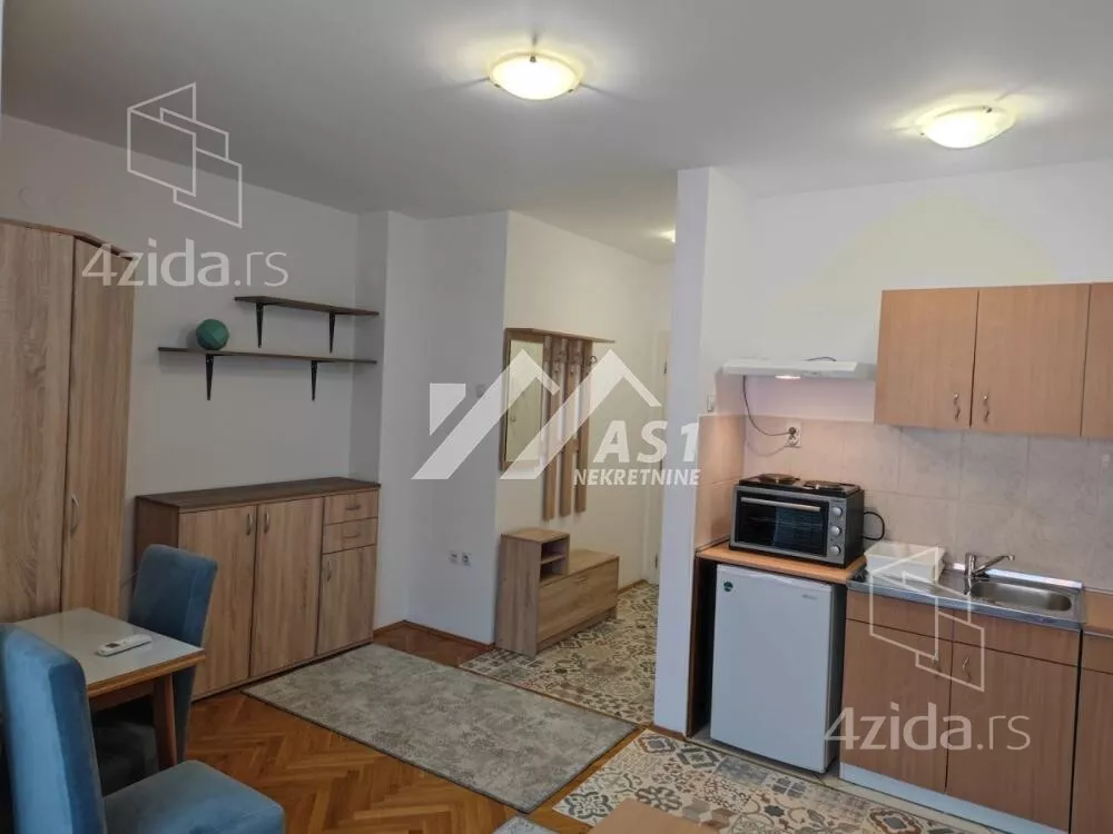 Garsonjera | 4zida