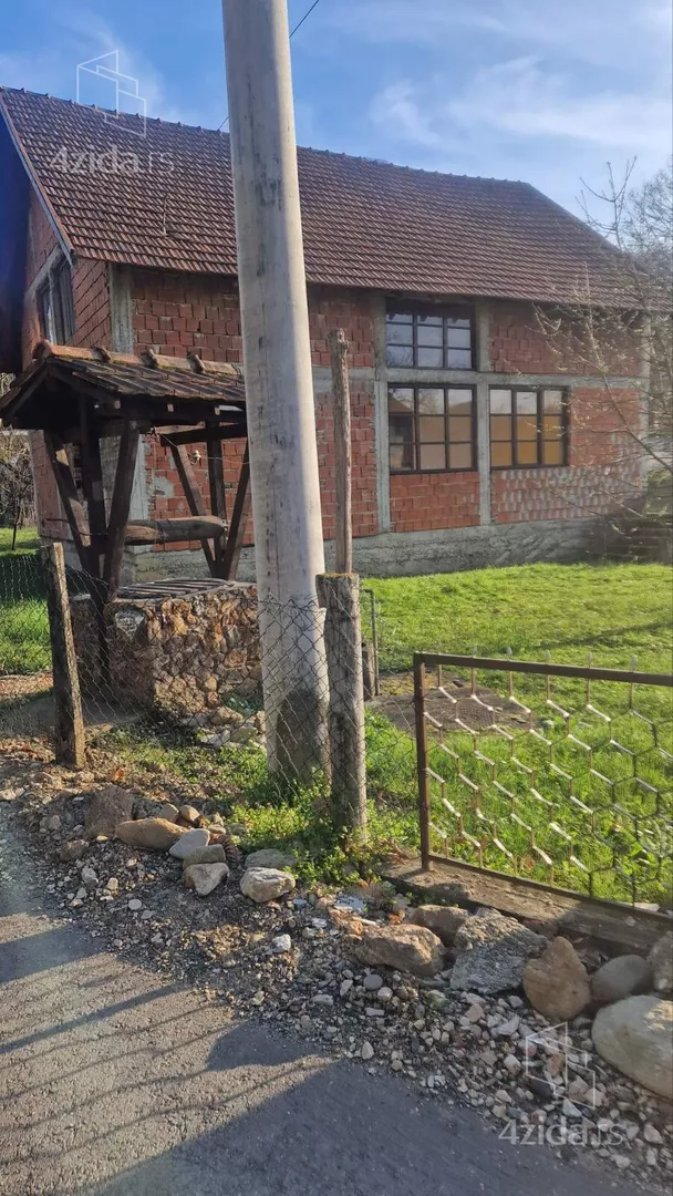 2-etažna kuća | 4zida