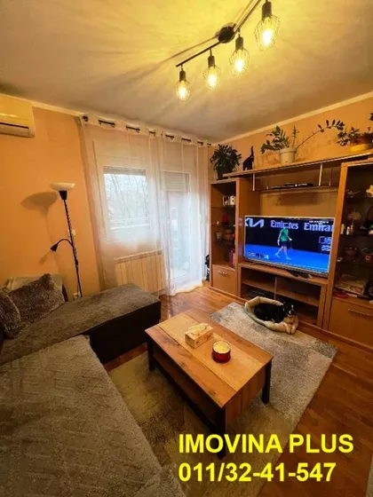 Rade Končara | 4zida.rs