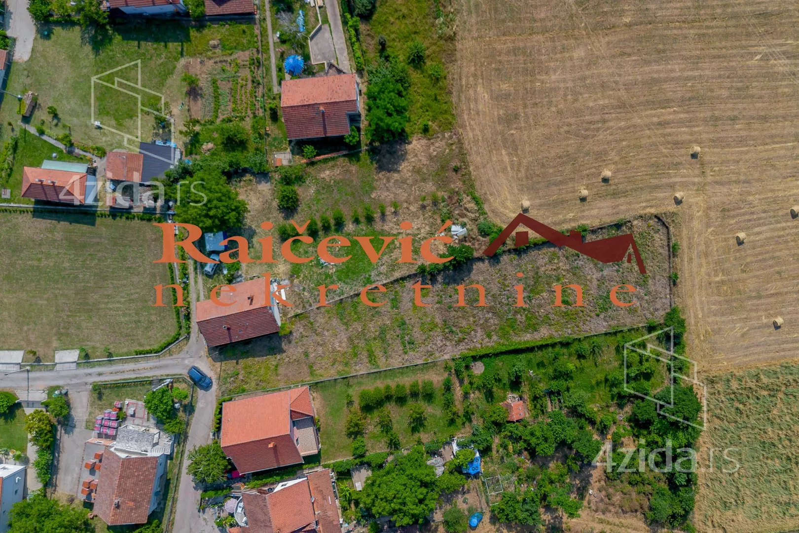 Plac | 4zida