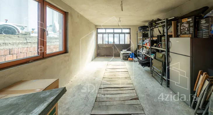 2-etažna kuća | 4zida