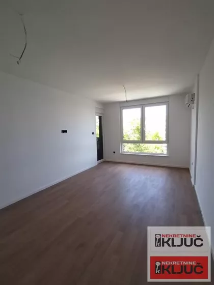 Bulevar Patrijarha Pavla (Somborski Bulevar) | 4zida.rs