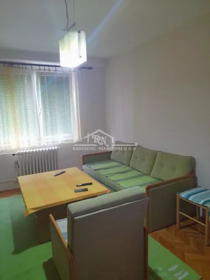 Darinke Radović | 4zida.rs