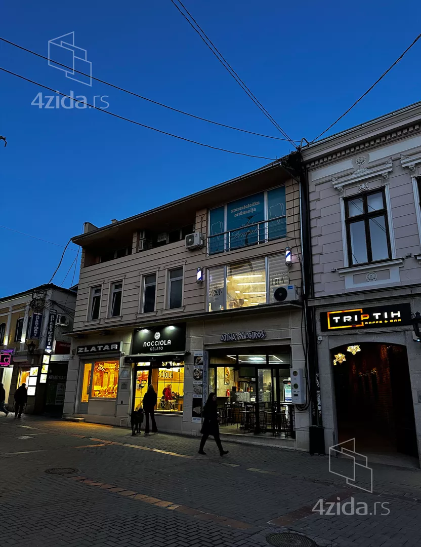 Lokal | 4zida