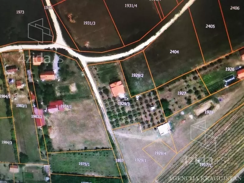 Građevinsko zemljište | 4zida