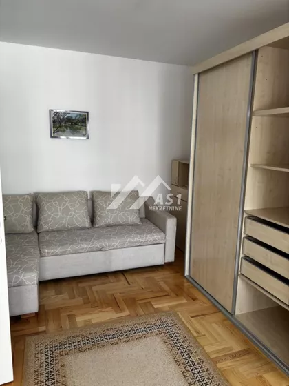 Janka Veselinovića | 4zida.rs