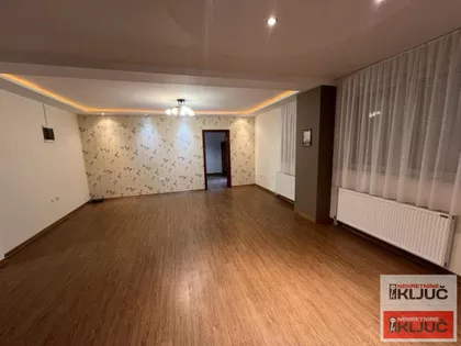 Sremska Kamenica | 4zida.rs