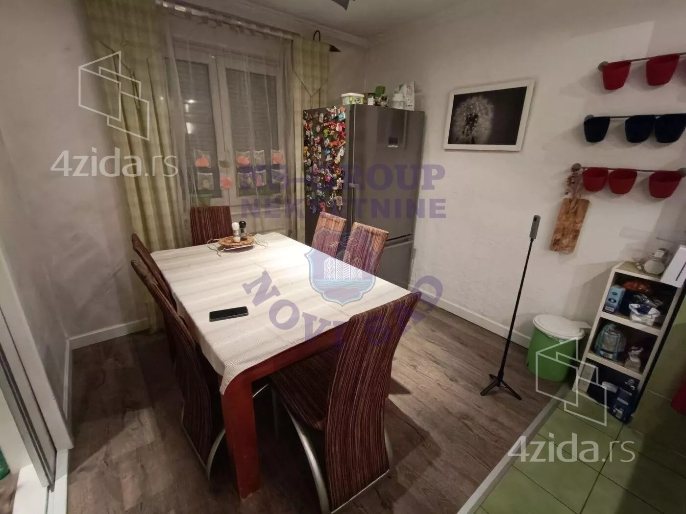 Troiposoban stan | 4zida