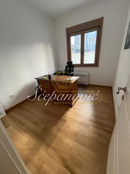 Bulevar Oslobođenja | 4zida.rs