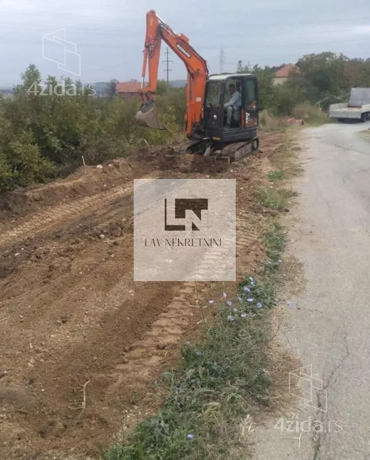Plac | 4zida