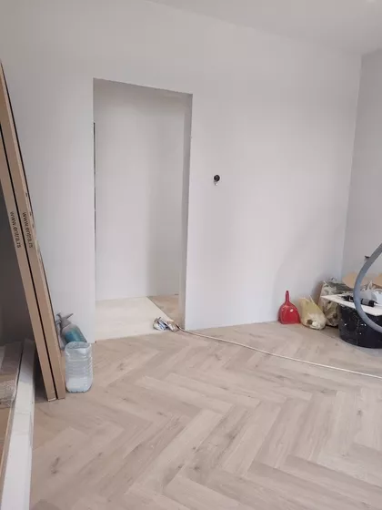 Ugrinovačka | 4zida.rs