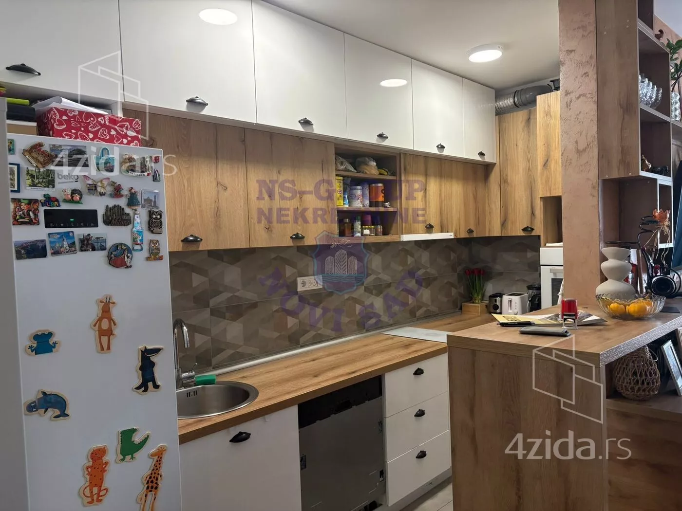 Četvorosoban stan | 4zida