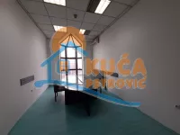 Lokal | 4zida