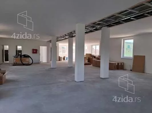 Poslovni prostor | 4zida