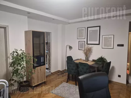 STUDENTSKI GRAD | 4zida.rs