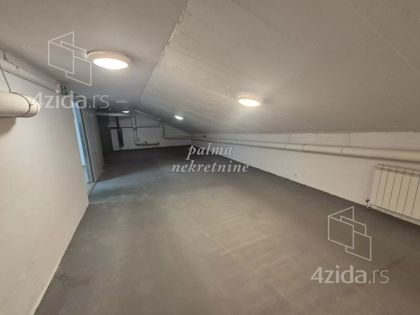 Poslovni prostor | 4zida