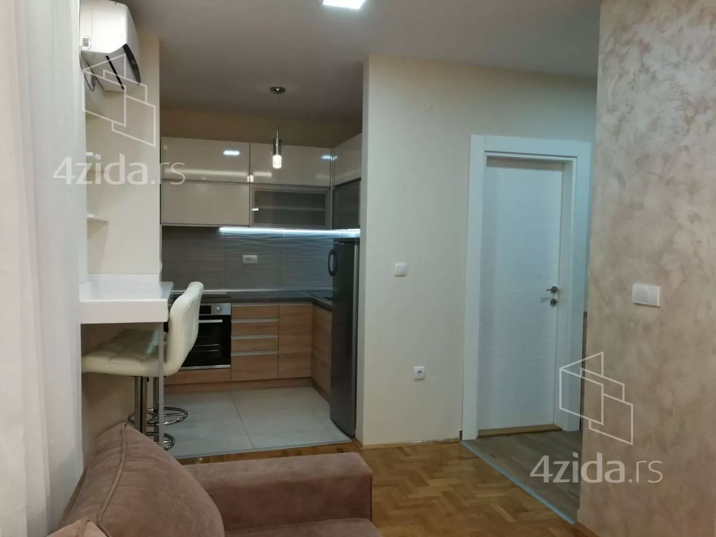 Garsonjera | 4zida