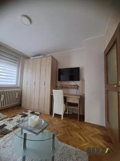 Novi Sad - Centar | 4zida.rs