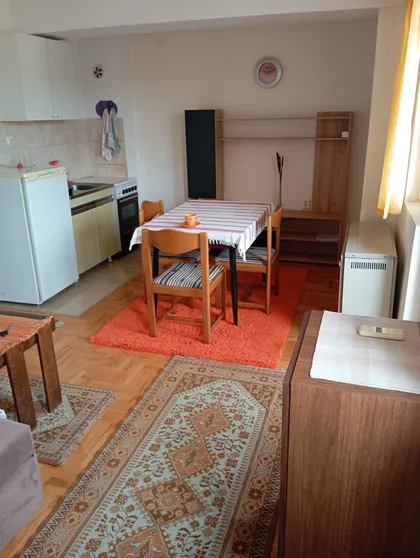 Cara Dušana | 4zida.rs