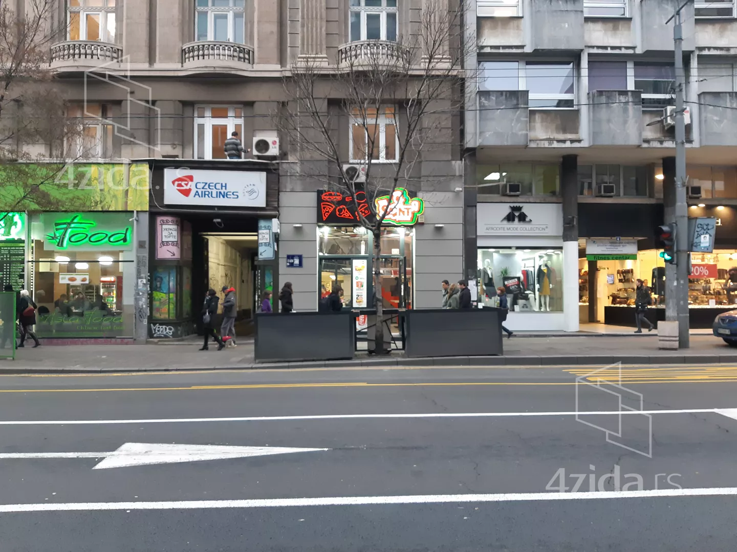 Lokal | 4zida