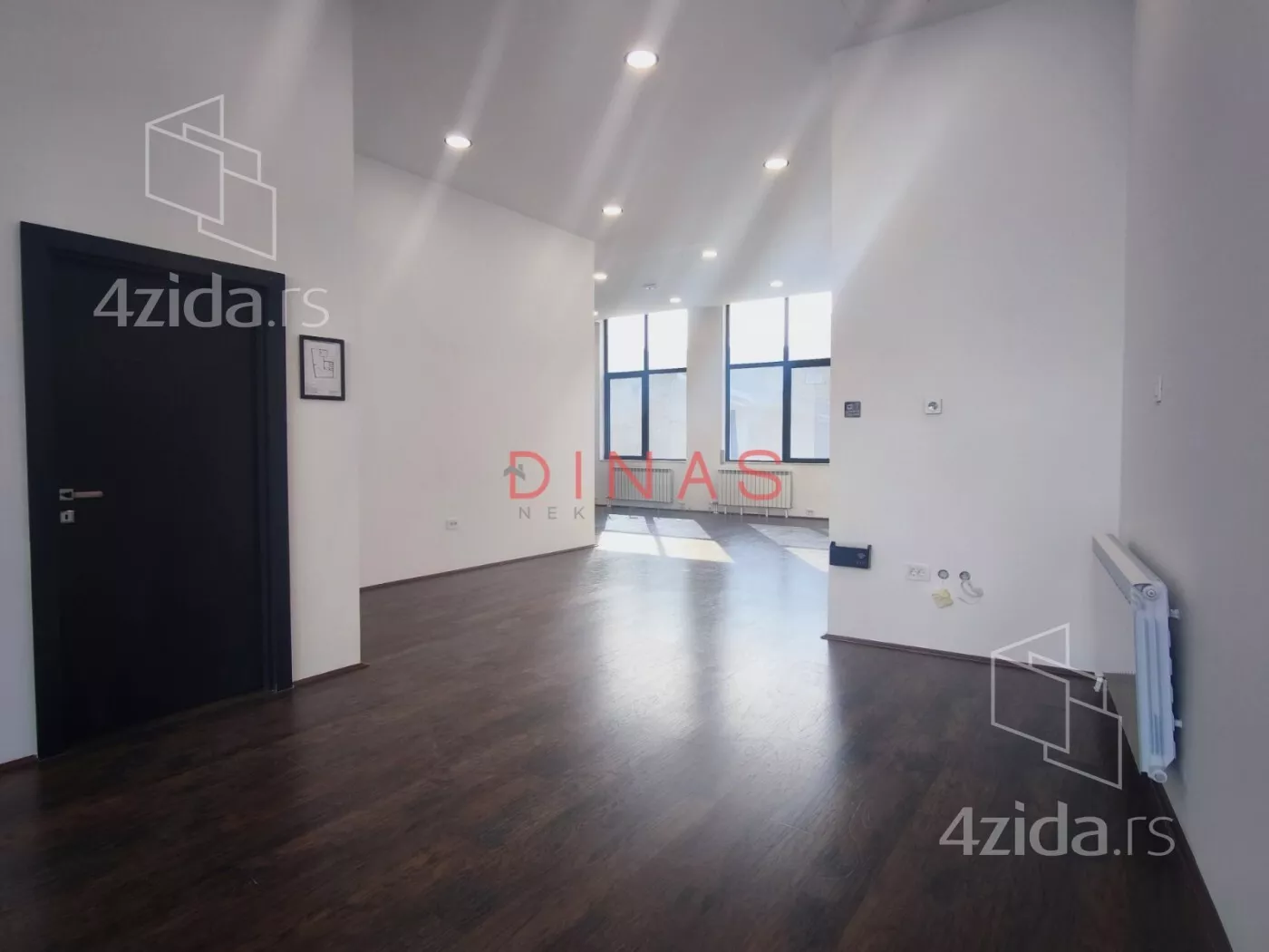 Lokal | 4zida