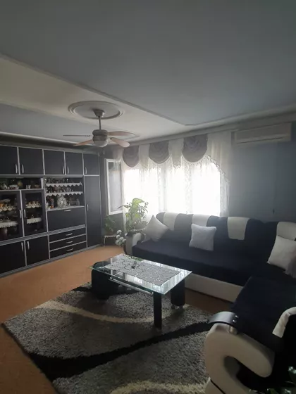 Ledena Stena | 4zida.rs