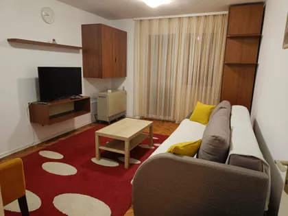 Velikotrnavska | 4zida.rs