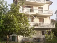 Višnjička Banja, Palilula opština, Beograd | 4zida.rs