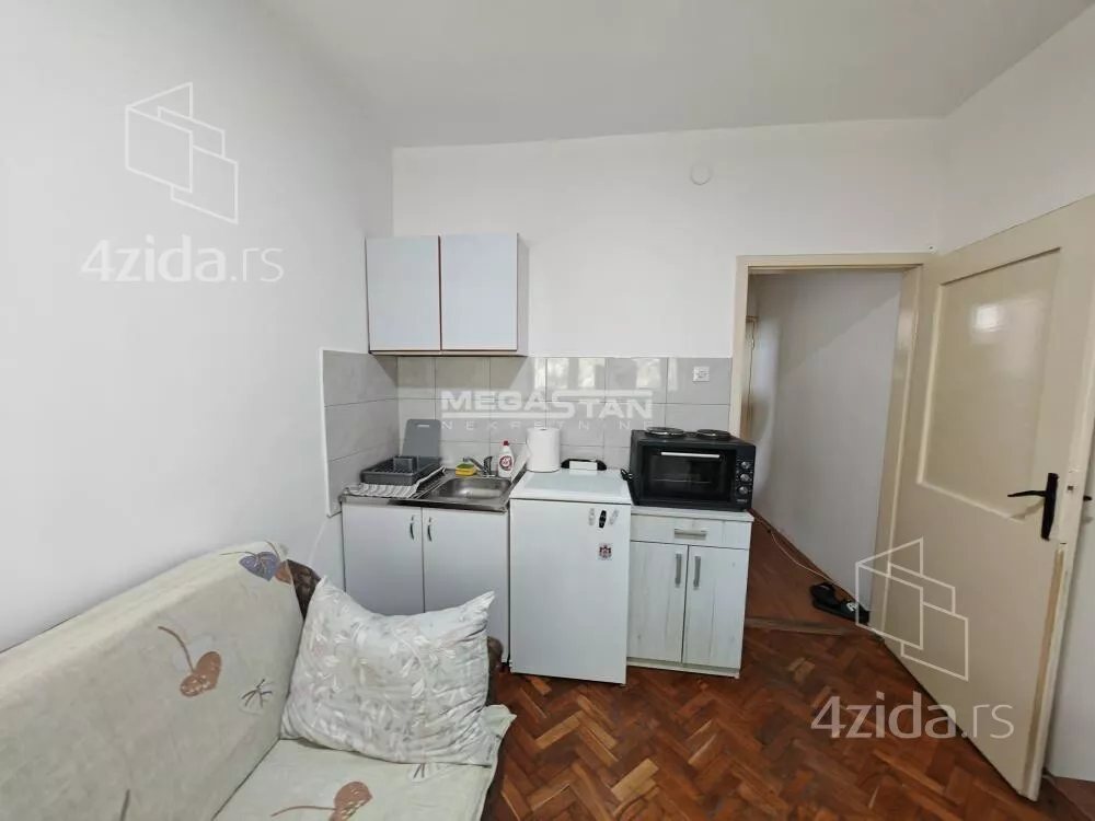 Garsonjera | 4zida