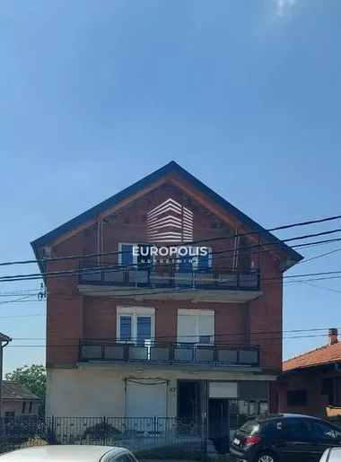 Trg palih boraca i žrtava fašističkog terora