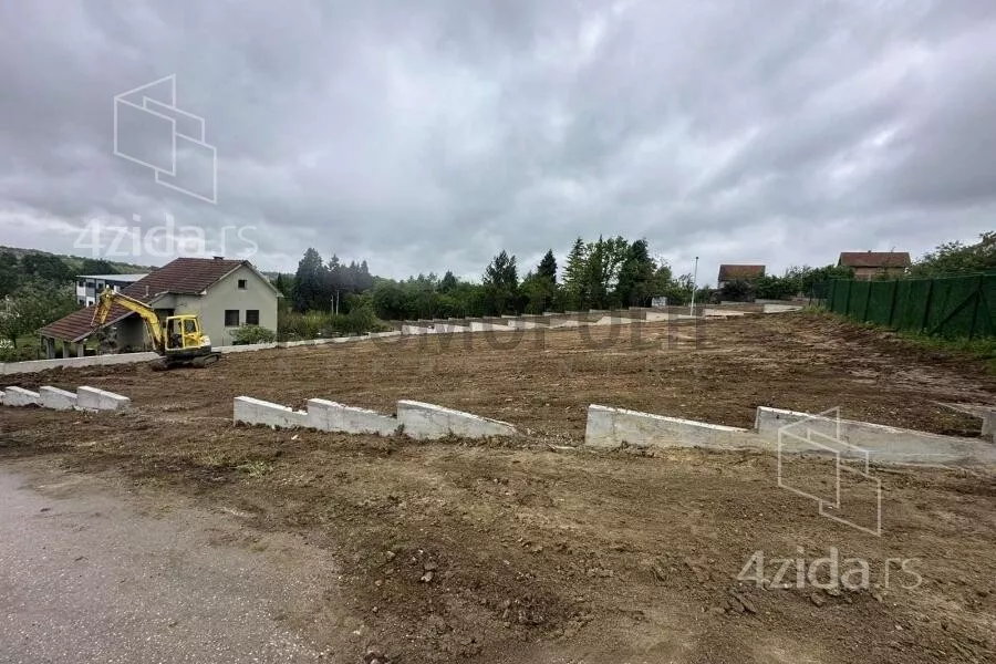 Građevinsko zemljište | 4zida