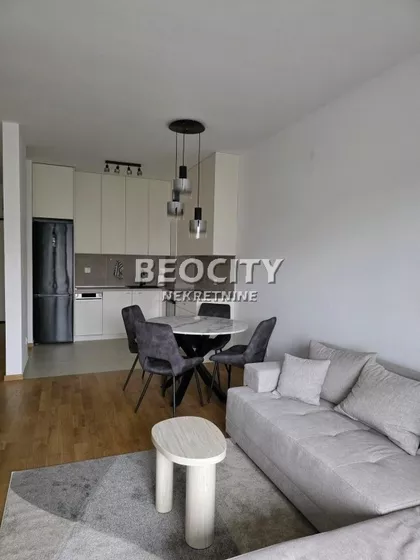 Magelanova | 4zida.rs