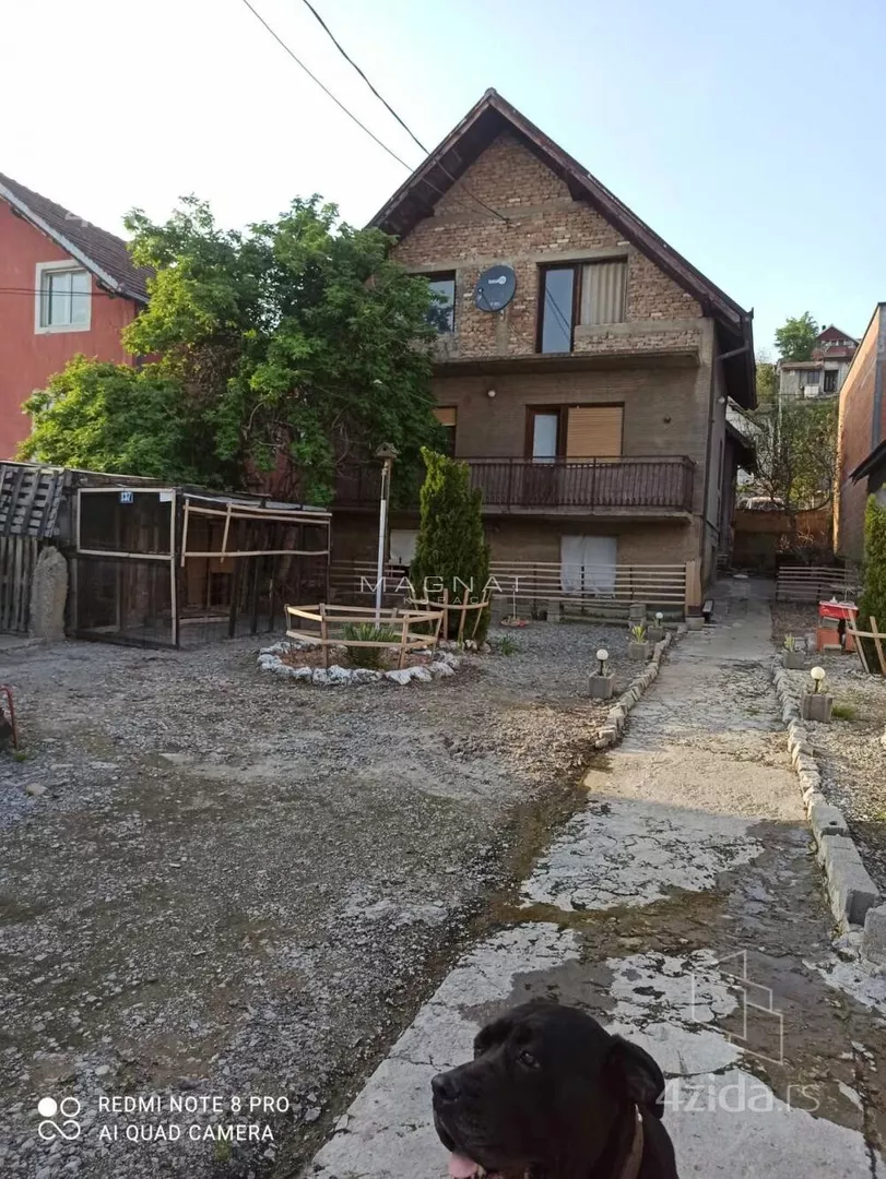 Kuća | 4zida