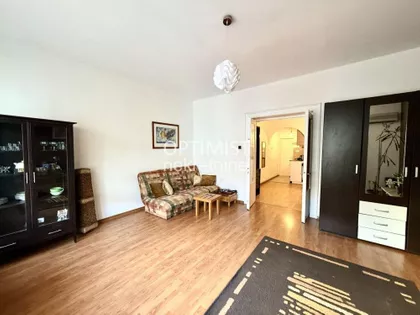 Hadži Prodanova | 4zida.rs