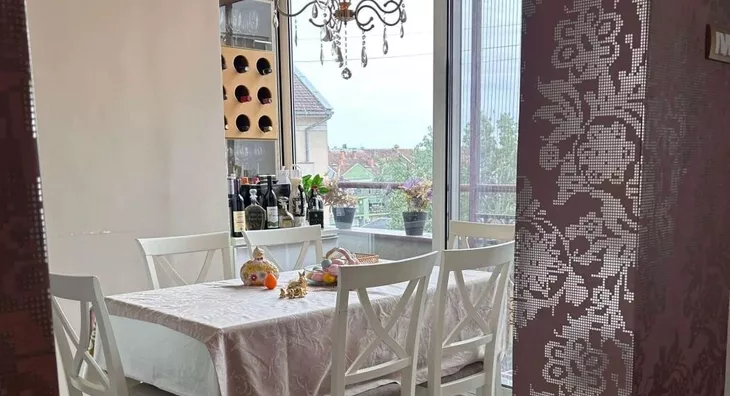 Četvoroiposoban stan | 4zida