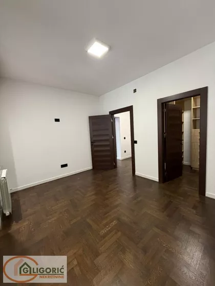 Njegoševa | 4zida.rs