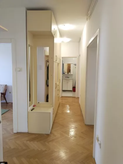 Bulevar Cara Lazara | 4zida.rs
