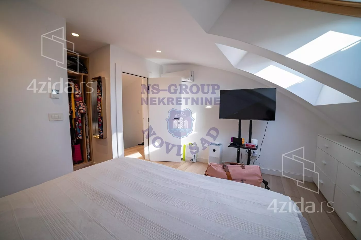 Petosoban stan | 4zida