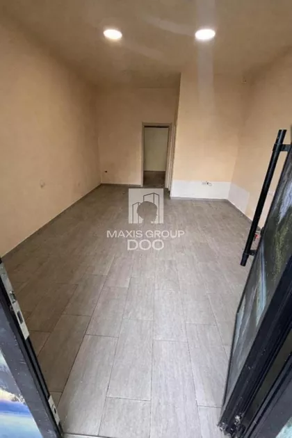 Surčinska | 4zida.rs