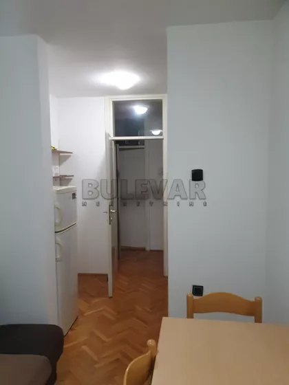 Trg kralja Aleksandra Ujedinitelja | 4zida.rs